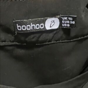 Boohoo Elegant Black Pleated Capri